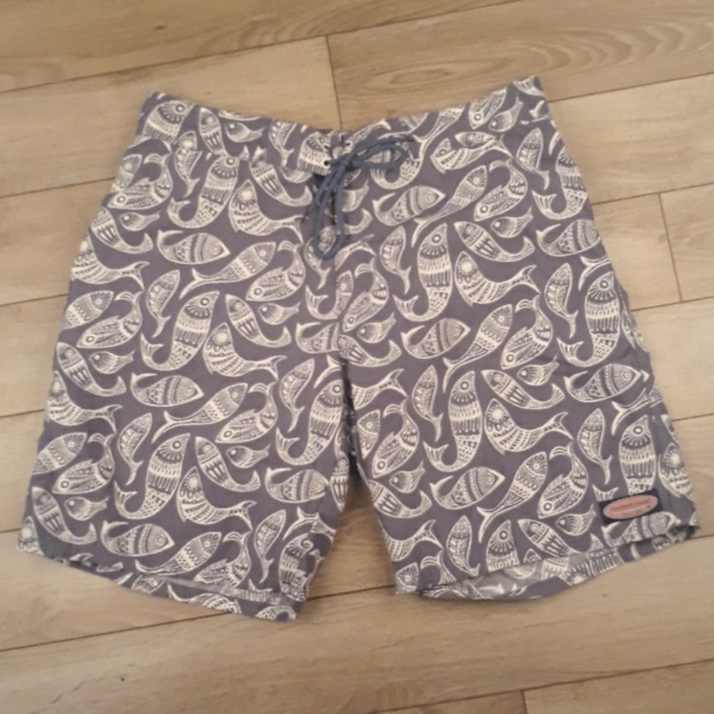 VINEYARD VINES Blue White Fish Pattern Polyester‎ Sz 34 Swim Board Shorts